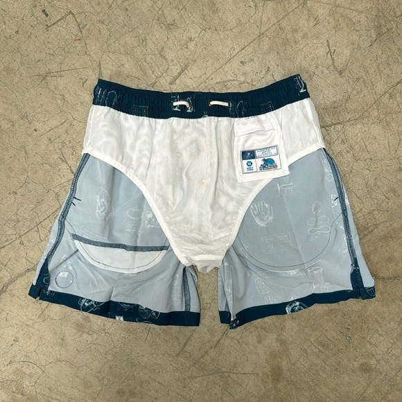 Brand new! Balls Beachwear by Barstool Sports mens volley swimsuit. Size medium - Picture 5 of 10